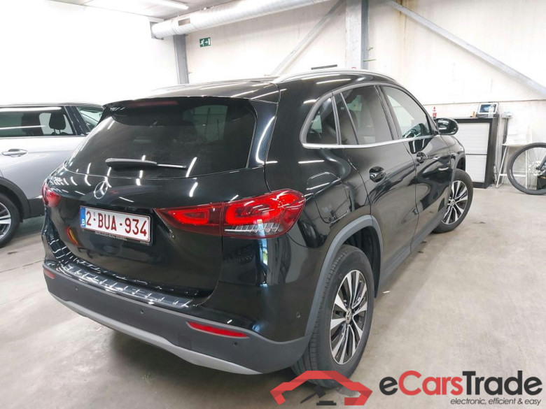 MERCEDES - MER GLA 250e 218PK DCT Business Solution & Driver Assistance Pack & Smartphone Integration  * HYBRID * #2