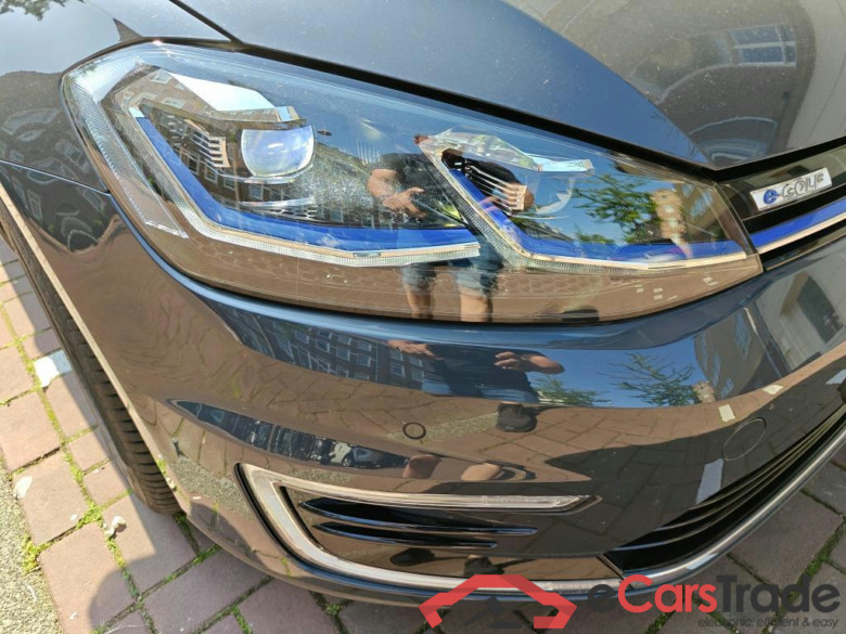 VOLKSWAGEN e-Golf 100 kW #4