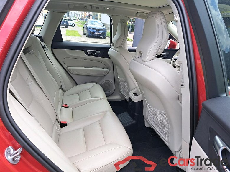 VOLVO XC60 2.0 T6 PHEV INSCRIPTION AUTO 4WD #6