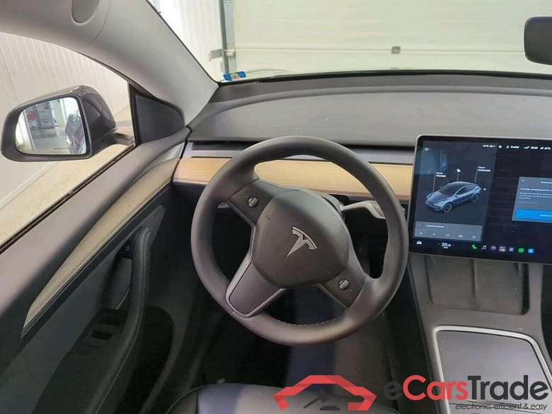 Tesla Model Y Long Range AWD 75kWh #3