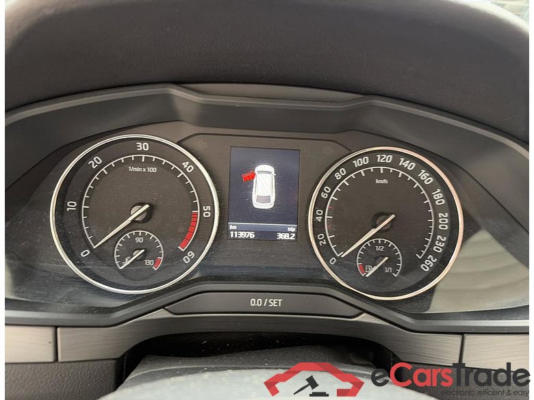 SKODA Superb Combi Superb Wagon Style 1,6 TDI 88 kW 7-speed automat. #3