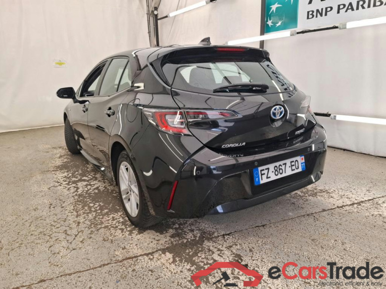 TOYOTA Corolla / 2018 / 5P / Berline Hybride 122h Dynamic Business Supp Lomb #2