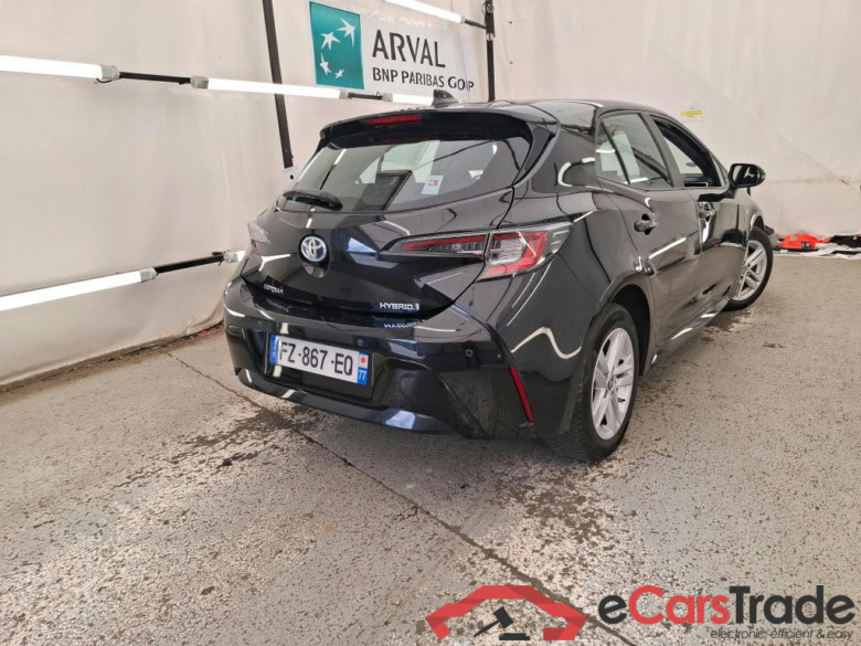 TOYOTA Corolla / 2018 / 5P / Berline Hybride 122h Dynamic Business Supp Lomb #3