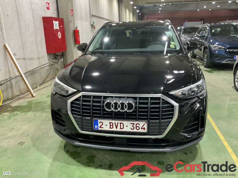 AUDI Q3 2.0 35 TDI S TRONIC BUS. ED. ATTRACTION #2