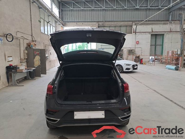 VOLKSWAGEN T-ROC / 2017 / 5P / SUV 1.6 TDI SCR BUSINESS BMT #5
