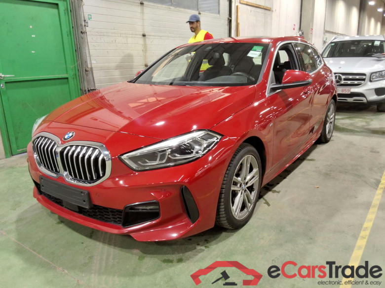 BMW 1 SERIES HATCH 1.5 118IA (100KW) #1
