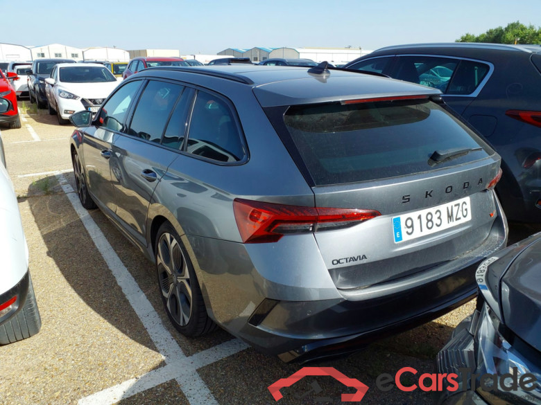 SKODA Octavia RS 2.0 TSI 195 kW (265CV) DSG 7 vel AutomÃ¡tico Combi(Pano + Winterpack) #2