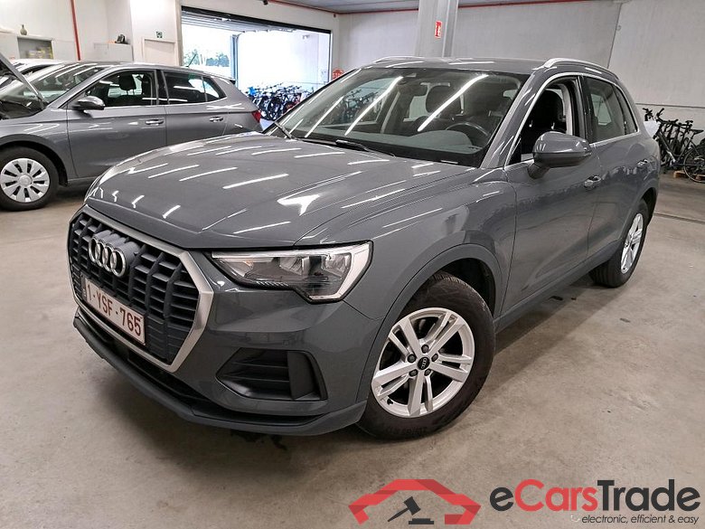 AUDI - AUD Q3 TDI 150PK S-Tronic Business Edition Pack Business Plus With Heated Alcantara Sport Seats & Comfort Key & Assistance Pack & APS Front & Rear #1