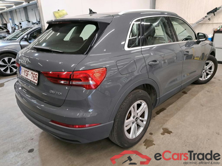 AUDI - AUD Q3 TDI 150PK S-Tronic Business Edition Pack Business Plus With Heated Alcantara Sport Seats & Comfort Key & Assistance Pack & APS Front & Rear #2