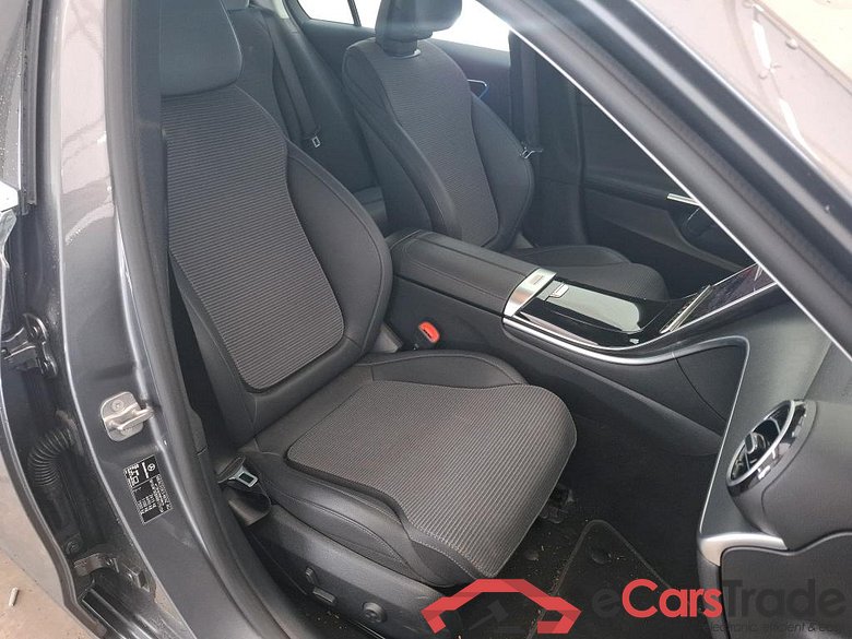 MERCEDES-BENZ Classe C Berline / 2021 / 4P / Berline C 300 e Business Line #6