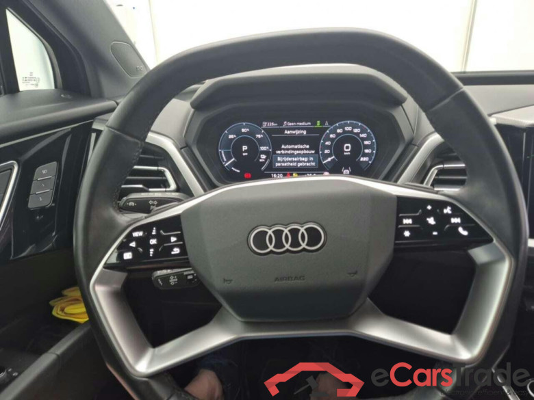 AUDI Q4 e-tron 40 L ed. Adv. 77 kWh #4