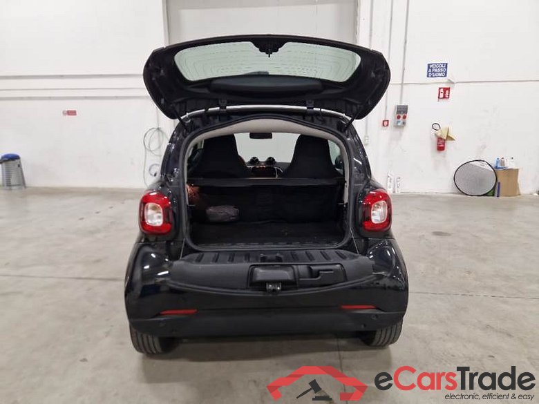 SMART FORTWO COUPÈ / 2019 / 3P / COUPE EQ 60KW PASSION #5