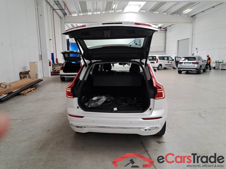 VOLVO XC60 / 2021 / 5P / SUV T6 PLUG-IN AWD AUTO CORE #5
