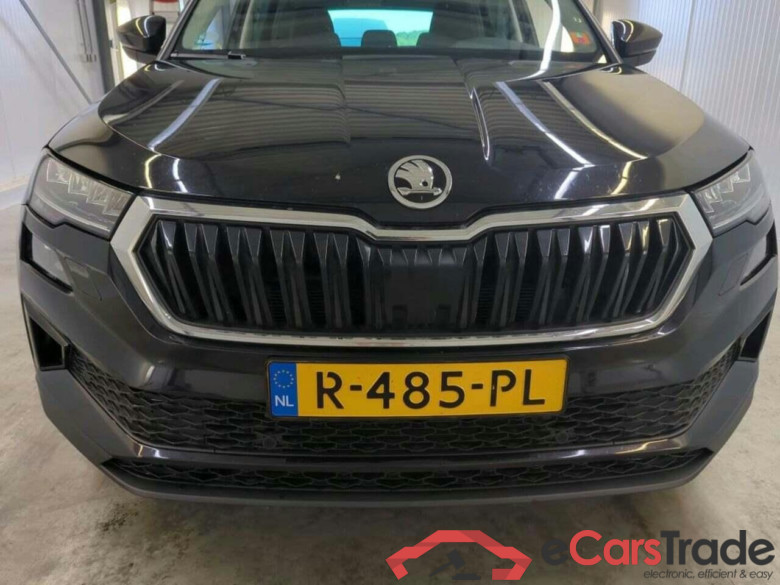 SKODA Karoq 1.5 TSI Bus.Ed. Plus #4