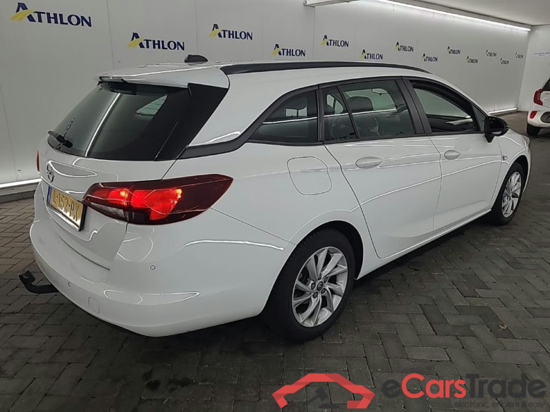 OPEL Astra Sports Tourer 1.2 turbo 81kW Edition 5D #3