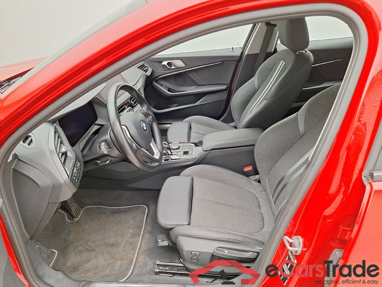 BMW, 1-serie '19, BMW 1 Reeks Hatch 116dA (85 kW) 5d #3