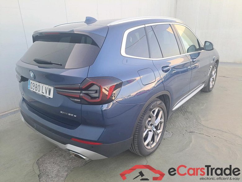 BMW X3 / 2021 / 5P / todoterreno xDrive30e #2