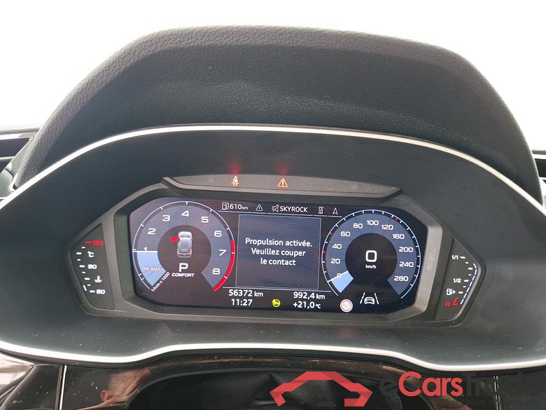AUDI Q3 / 2018 / 5P / SUV 35 TFSI 150 S TRONIC BUSINESS LINE #6