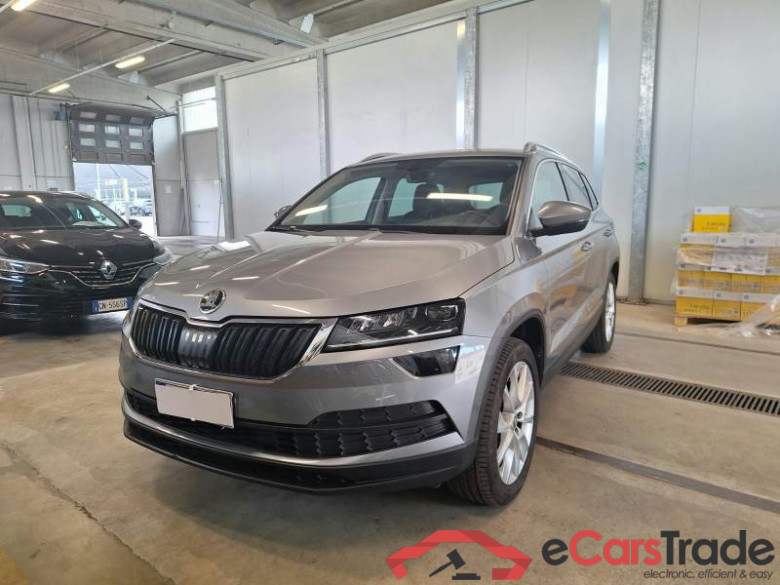 SKODA KAROQ / 2017 / 5P / SUV 2.0 TDI 110KW EVO SCR STYLE DSG 4WD #1