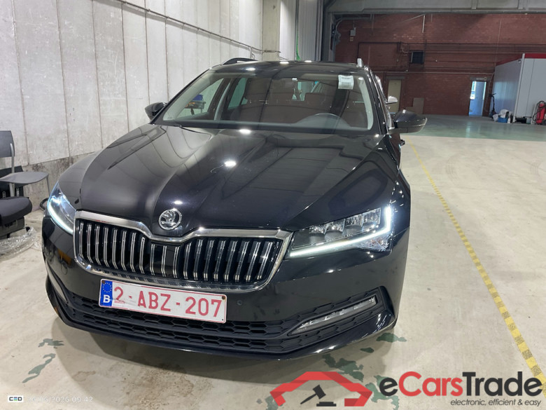 SKODA SUPERB COMBI DIESEL - 2019 2.0 CR TDi Ambition #2
