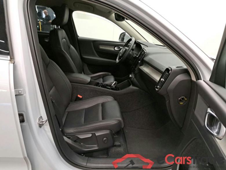 VOLVO - VOL XC40 T4 Recharge 211PK Geartronic Inscription With Arianne Leather & Winter Pro & Intellisafe Surround & 360 Camera * HYBRID * #3