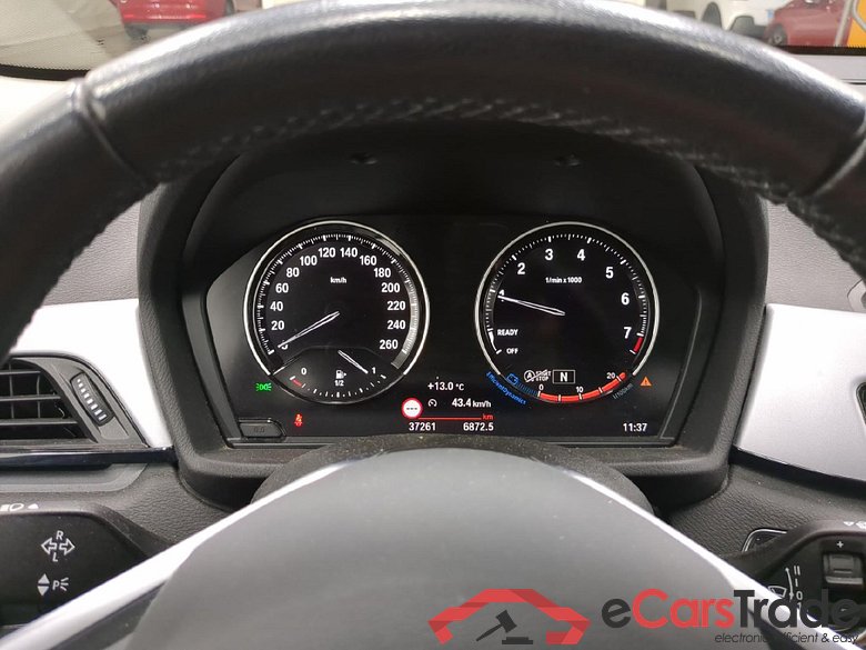 Série X2 sDrive 18i Lounge 1.5 135CV BVM6 E6d #6