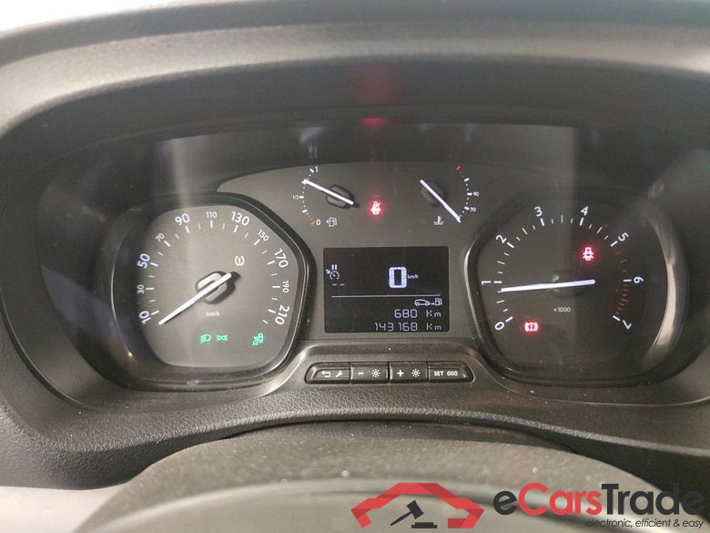 Opel Vivaro 2.0 Turbo 90kW Edition L3H1 31 5d #6