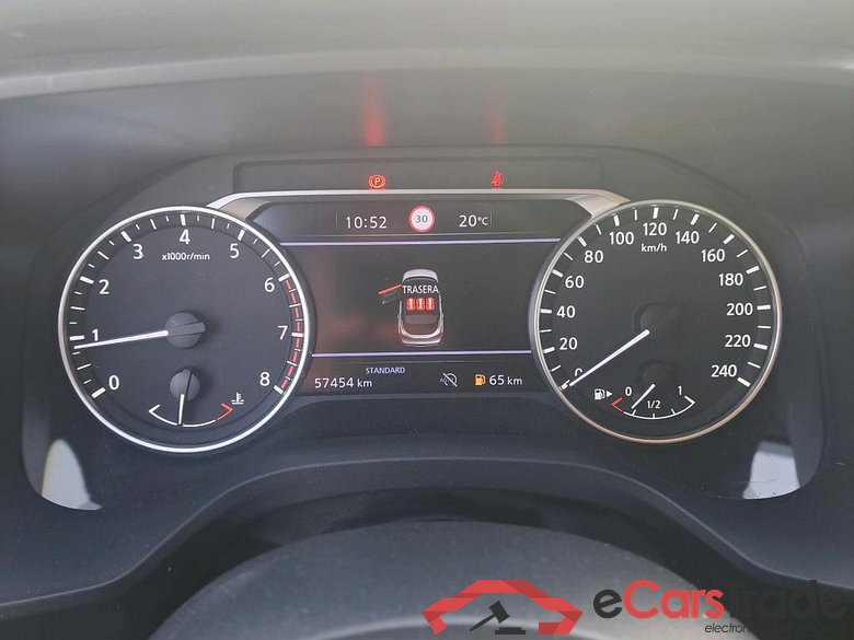 NISSAN QASHQAI / 2021 / 5P / todoterreno DIG-T 103kW (140CV) mHEV 4x2 Acenta #4