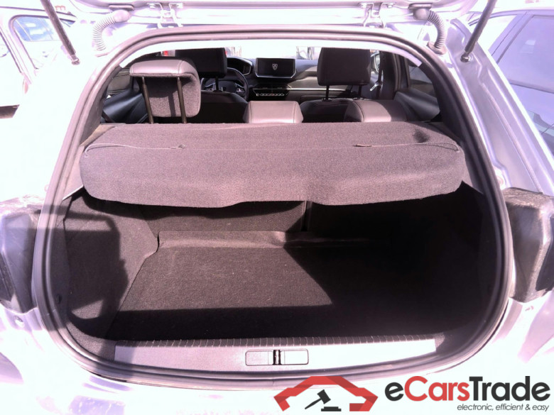 Peugeot 208 Allure 1.2 PureTech 100 S&S BVM6 #6