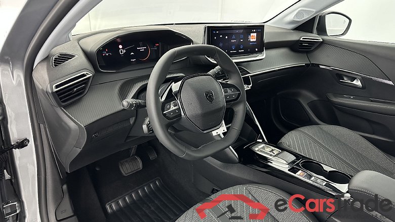 Peugeot 208 Allure 1.2 Hybrid 110ch #6