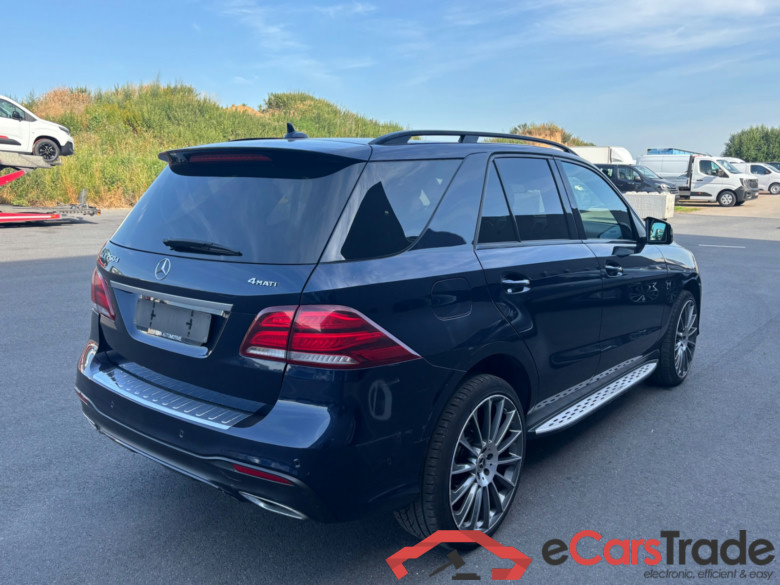 Mercedes-Benz GLE 250d AMG 4Matic Aut. Pano LED-ILS Leather Navi KeylessGo Camera 360 Klima PDC ... #3