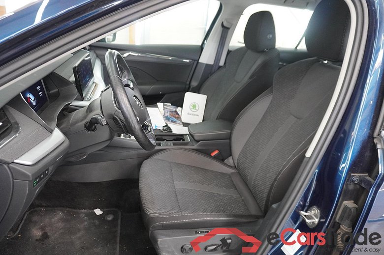 SKODA Octavia Combi 2.0 TDI DSG Style 5d 110kW #4
