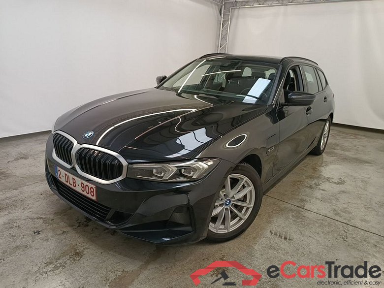 BMW 3 Reeks Touring 320e (150 kW) 5d #1