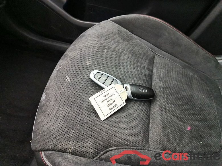 Hyundai Tucson 1.6 T-GDi 48V Feel 7-DCT 5d #4