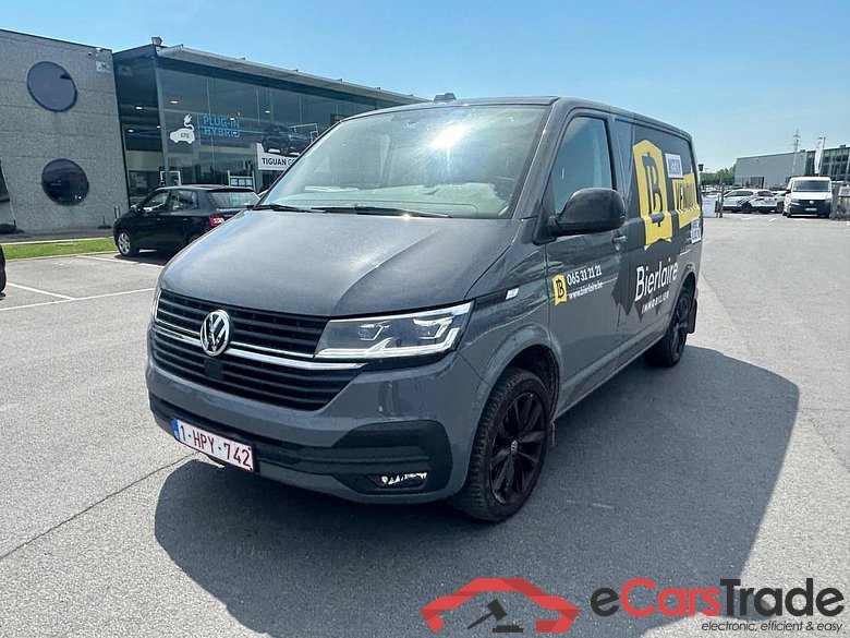 VOLKSWAGEN Transporter T6.1 1000 Combi Swb Transporter 2.0 TDi SCR BMT DSG (EU6d-TEMP)