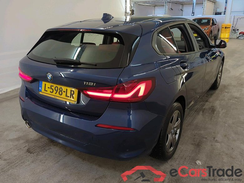 BMW 1 Serie 118iA  High Executive 5d #2