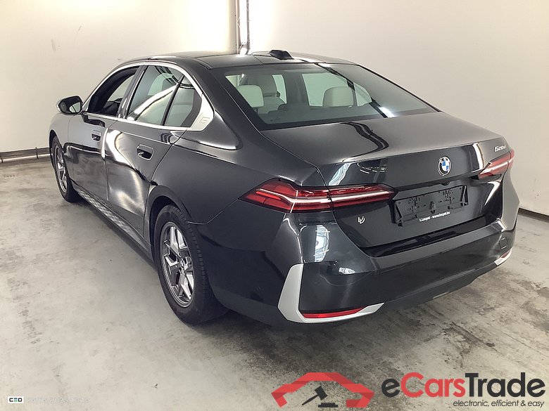 BMW 5 SERIES BERLINE 2.0 MHEV 520D 120KW AUTO #3