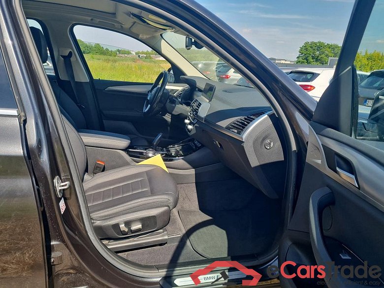 BMW I - BMW IX3 sDrive35 286PK With Vernasca Electric Heated Sport Seats & Cruise Control & Park Sensors Front & Rear & Pano Roof & Electric Foldable Towing Hook  * ELECTRIC * #3