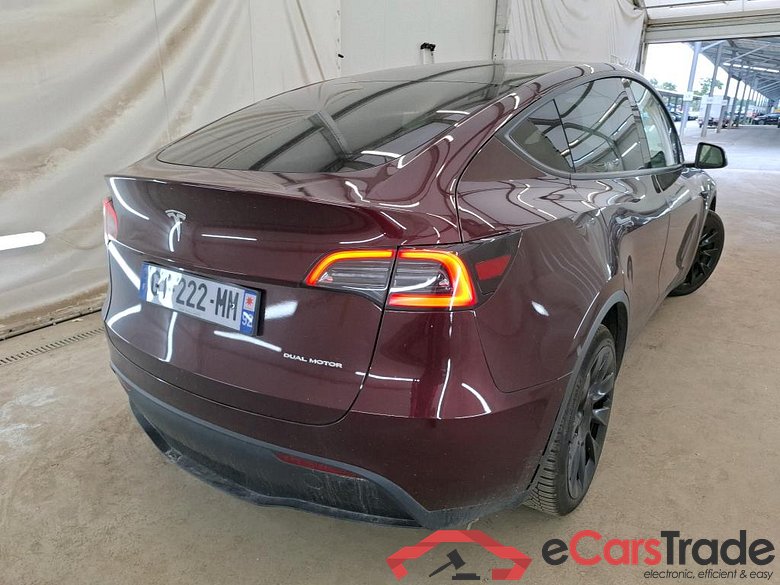TESLA Model Y / 2020 / 5P / SUV Grande Autonomie Dual-Motor AWD #4