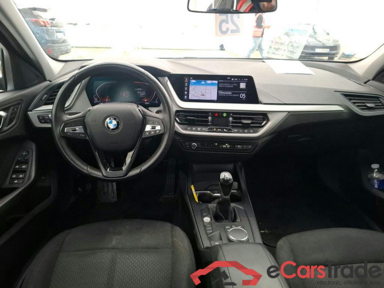 BMW Série 1 / 2019 / 5P / Berline 2.0 118D #5