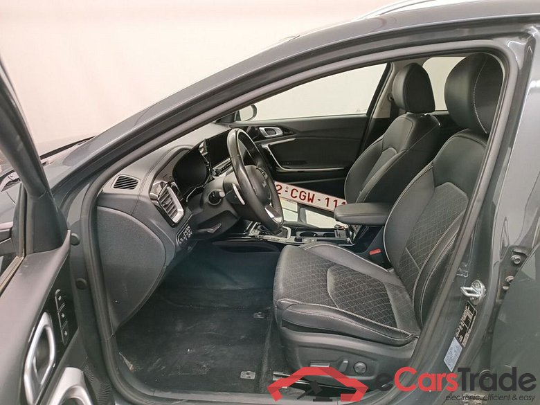 KIA cee'd Sportswagon Business Line 1.6 GDi PHEV DCT 5d #3