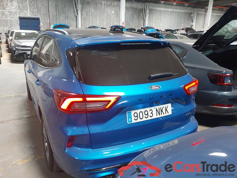 FORD Kuga 2.5 PHEV 243cv WT Gancho Automatico St Line X(Pano-Roof + Winterpack) #2