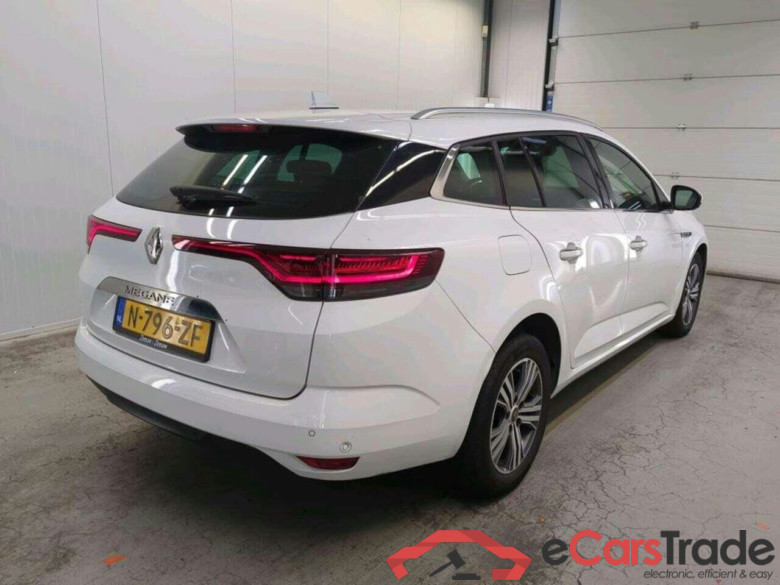 RENAULT Mégane Estate 1.3 TCe Intens #2