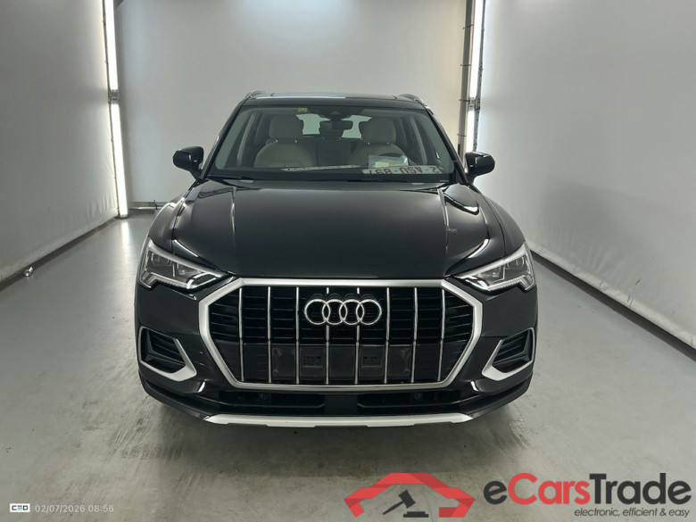 AUDI Q3 1.5 35 TFSI S TR ADVANCED BUSINESS ED #2