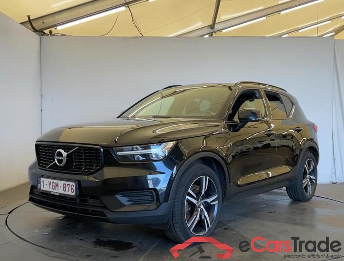 Volvo XC40 1.5 T5 Plug-In Hybrid R-Design Aut. Pano LED Virtual Navi 1/2 Sport-Leather-Alcantara KeylessGo Klima PDC ... #1