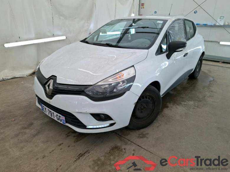 Clio IV Air 1.5 dCi 75CV BVM5 E6 #1