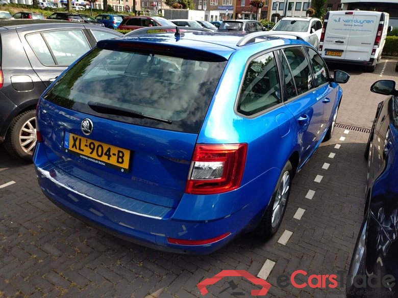 SKODA Octavia Combi 1.0 TSI Greentech Ambition Business #4