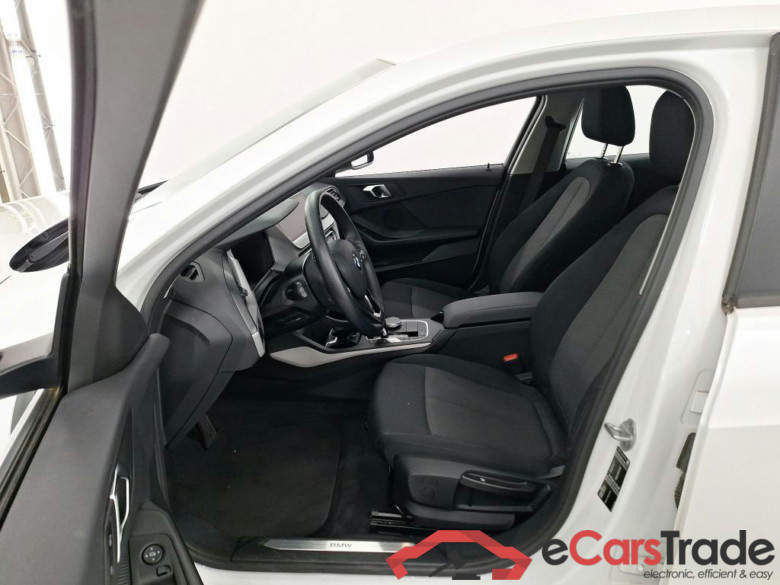 BMW 1 SERIES HATCH 1.5 118IA (100KW) #5