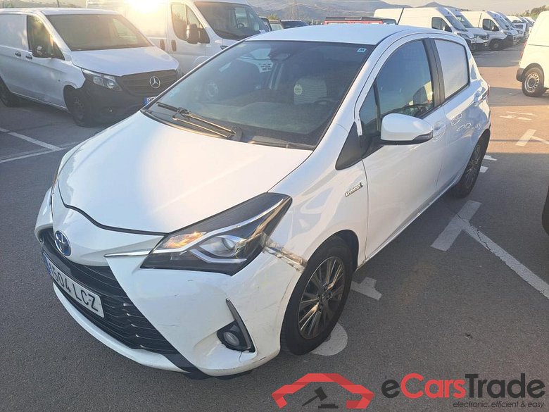 TOYOTA Yaris / 2017 / 5P / berlina con portón 1.5 100H Active #1