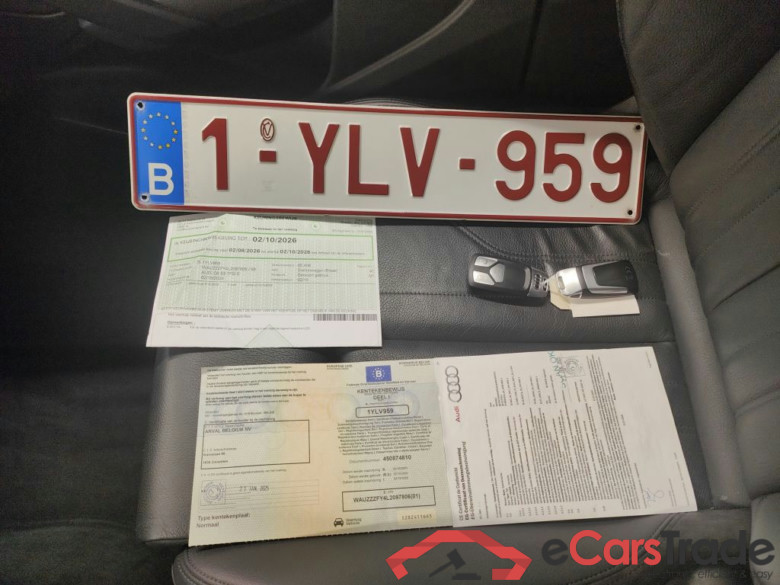 Audi Q5 Sport 55 TFSi e S tronic quattro 5d #4